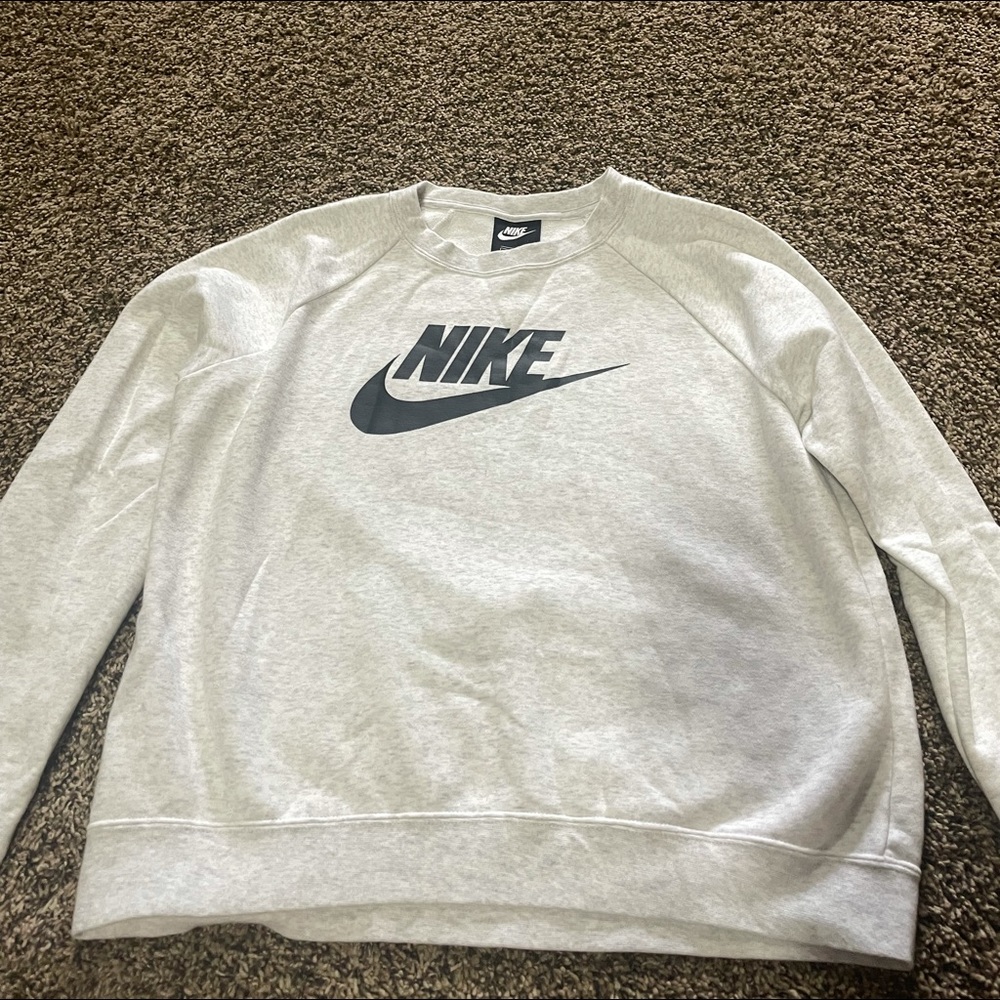 Size Medium Grey-white Nike Crewneck Sweatshirt